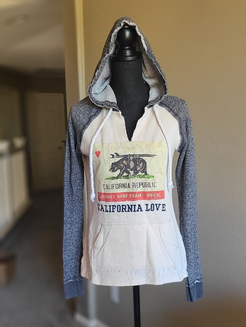 California Love Hooded Pullover Sweatshirt - Beige & Heather Gray